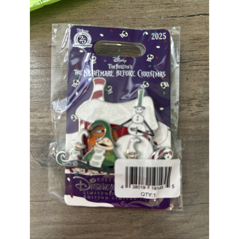 Disney Elves Holiday Pin – Tim Burton's The Nightmare‎ Before Christmas